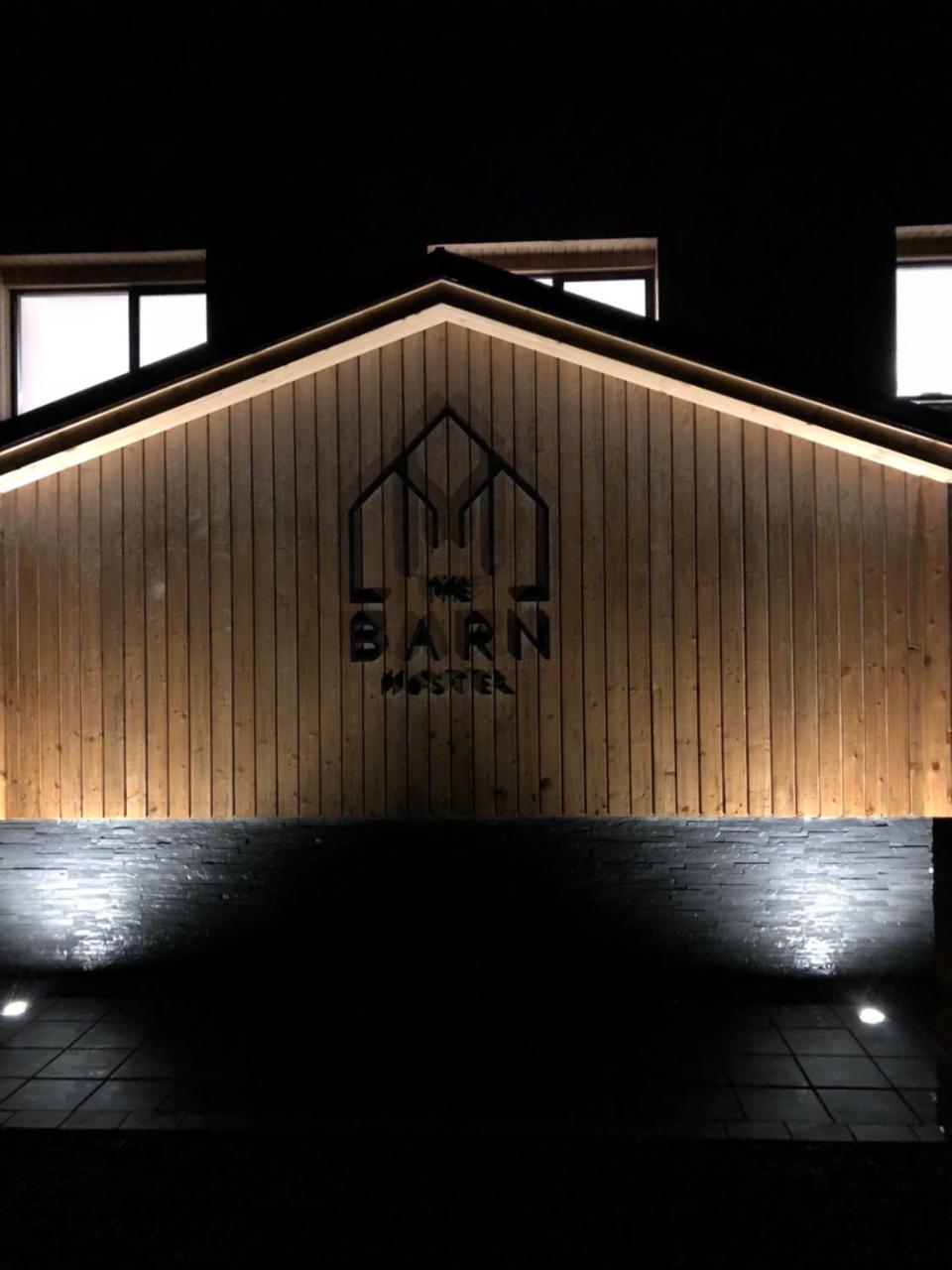 The Barn Hostel Vík Buitenkant foto